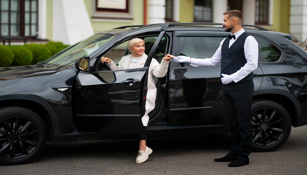 tours limousine rental in bruges Take Limousine Service for Tour in Bruges